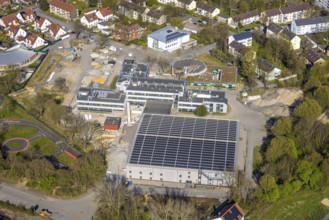 Aerial view, Käthe-Kollwitz-Gesamtschule und Sporthalle, Lünen-Süd, Lünen, Ruhr area, North