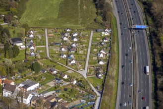Aerial view, motorway A2 and KGV allotment garden association Lünen-Süd e.V., Altenderne, Lünen,