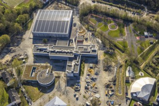 Aerial view, Käthe-Kollwitz comprehensive school and sports hall, semicircular Johanniter day care