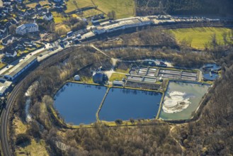 Aerial view, sewage treatment plant Maumke at the federal road B236, Bonzel, Lennestadt, Sauerland,