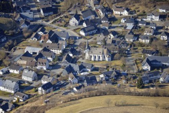Aerial view, Church of St Katharina Kirchhundem-Heinsberg in the town centre, Heinsberg,