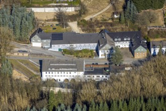 Aerial view, half-timbered building Rinsecker Straße 2-9, Rinsecke, Kirchhundem, Sauerland, North