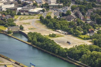 Aerial view, open space AltCrange, shaft 5 on the Cranger Kirmesplatz and concrete bunker with