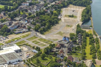 Aerial view, open space AltCrange, shaft 5 on the Cranger Kirmesplatz and concrete bunker with