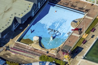 Aerial view, LAGO Die Therme, swimming pool outdoor pool and wellness centre, Börnig, Herne, Ruhr