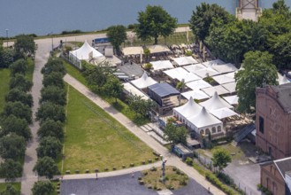 Aerial view, Steinmeister's beer garden - Oskar am Kanal im Kulturpark Unser Fritz, area former