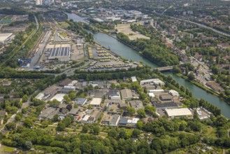 Aerial view, industrial area Resser Straße and at the western harbour, Rhine-Herne-Canal, at the