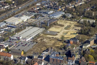 Aerial view, industrial estate Roonstraße with fallow land site of the former screw factory
