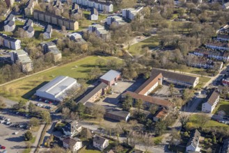 Aerial view, Rahel-Varnhagen-Kolleg and large Emst gymnasium, Emst, Hagen, Ruhr area, North