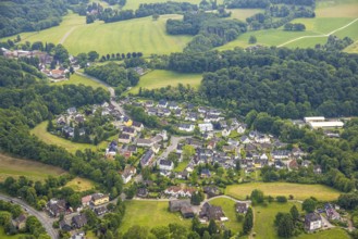Aerial view, residential area, local view district Bredenscheid-Stüter, meadows and fields and