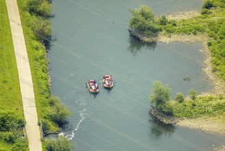 Aerial view, dinghy and rowers on the river Ruhr with groynes, Ruhr-Piraten.com, Hattingen, Ruhr