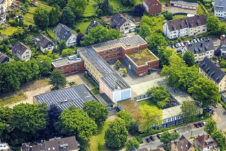 Aerial view, Realschule Grünstraße and roof with solar panels, Hattingen, Ruhr area, North