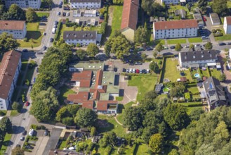 Aerial view, kindergarten of the Arbeiterwohlfahrt, Brauck, swimming pool in the garden of the