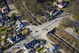 Aerial view, bridge Arenbergstraße over pipelines and railway line, road traffic, Rentfort,