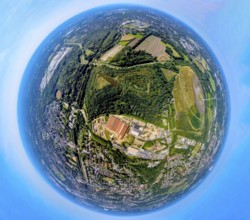 Aerial view, tailings pile Heringstraße, forest area and river Boye, industrial area Boystraße,
