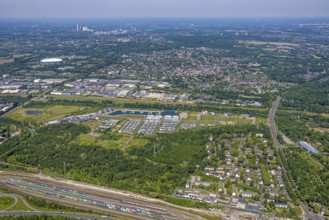 Aerial view, Graf Bismarck Johannes-Rau-Allee urban quarter, residential complex and Stölting