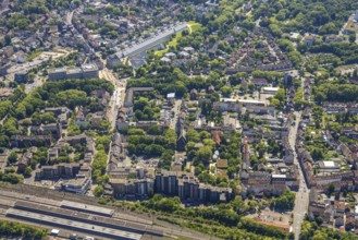 Aerial view, city centre Gelsenkirchen, main station railway tracks, Bochumer Straße and justice