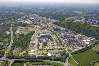Aerial view, Ruhr Oil Refinery Scholven, Scholven, Gelsenkirchen, Ruhr Area, North