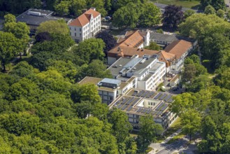 Aerial view, MVZ Prof. Dr Uhlenbrock und Partner - location Hamm spa garden, behind the spa hotel,