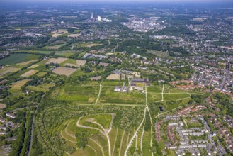 Aerial view, Hugo/Consol Consolidation colliery with winding tower, Devesestraße, commercial and