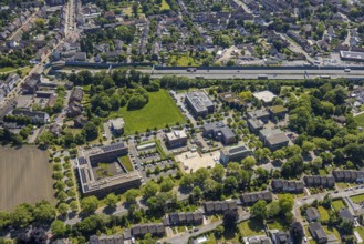 Aerial view, Schloss Berge office park with Gelsenkirchen tax office, Ludwig-Erhard-Straße
