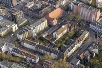 Aerial view, Munckelstraße, former Gelsenkirchen prison and sports field with weathered roofing,