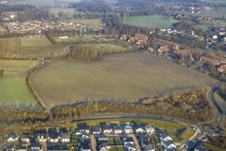 Aerial view, meadow area north of Sachsenring to Vogelsang, roundabout, district of Heessen, Hamm,