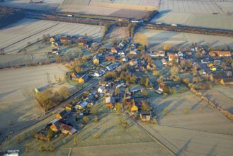 Aerial view, residential area, view of Norddinker district, behind the A2 motorway, Uentrop, Hamm,