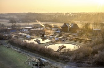 Aerial view, winter sewage treatment plant Hamm Mattenbecke, Münsterstraße, district Heessen,