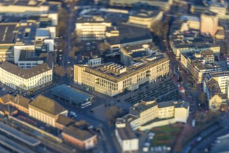 ATTENTION Photos with partial blurring caused by tilt technique on the lens side, aerial view,