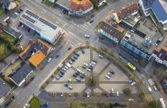 Aerial view, Protestant St. Victor's Church, construction site with new building and car park