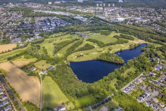 Aerial view, golf club and golf course Huckingen Nordplatz, golf meadow and bunker, Huckingen,