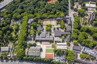 Aerial view, Gottfried-Wilhelm-Leibniz-Gesamtschule public school, construction sites, Alt-Hamborn,