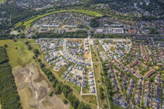Aerial view, Duisburg-Süd, residential area Angerbogen, Am Alten Angerbach, semi-circular new