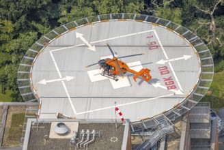 Aerial view, helipad and rescue helicopter at BG Klinikum Duisburg, BMI air rescue station,