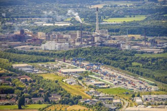 Aerial view, logport III (Drei) Hohenbudberg, Anssems trailer company building, Dahlingstraße
