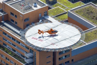 Aerial photo, BG Klinikum Duisburg, BMI air rescue station, helipad and rescue helicopter,