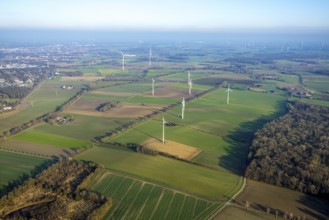 Aerial view, wind turbines Ennigerberg wind turbine, meadows and fields, Heessen district, Hamm,