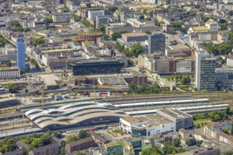 Aerial view, construction site of the main railway station, area between the new track hall and