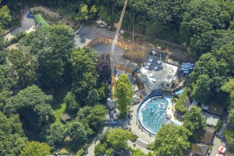 Aerial view, Duisburg Zoo, sea lion enclosure and construction site with modernisation and