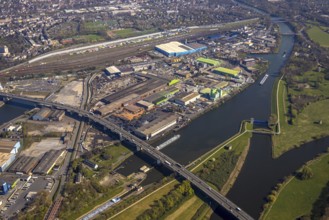 Aerial view, duisport port, Rhine-Herne Canal and A59 motorway, Krabbenkamp industrial estate,