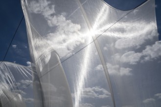 The installation Aurora by Kirsten Sauer (kisa.), 12th international wind art festival 2025,