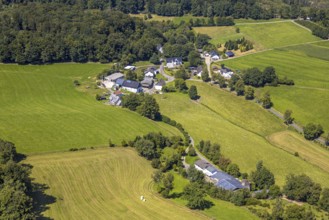 Aerial view, view of Dirkingen residential area, meadows and fields, Iseringhausen, Drolshagen,