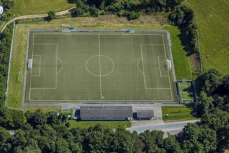 Aerial view, football stadium Vogelwiese Iseringhausen SPVG Iseringhausen, Iseringhausen,