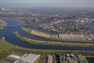 Aerial view, duisport harbour Duisburg, district Ruhrort, Vinckekanal forwarding island and