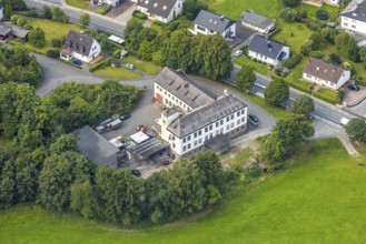Aerial photo, painting work on the building complex Freienohler Straße 108, Oberer Ebbel, Olpe,