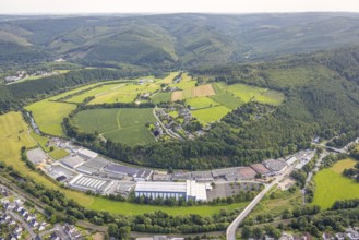 Aerial view, commercial area Im Langel at the edge of the forest, nature reserve Auf'm cock