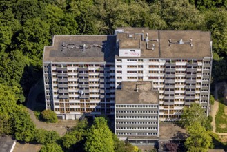 Aerial view, lost place, vacant high-rise building Minnesängerstraße, former retirement home,