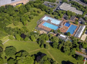 Aerial view, Grugabad Am Grugapark, outdoor swimming pool, Rüttenscheid, Essen, Ruhr area, North