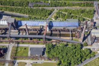 Aerial view, Zollverein factory swimming pool, Gelsenkirchener Straße, outdoor pool, Stoppenberg,